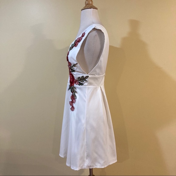 Rose Floral Embroidered Plunging V Skater Dress - Picture 7 of 10